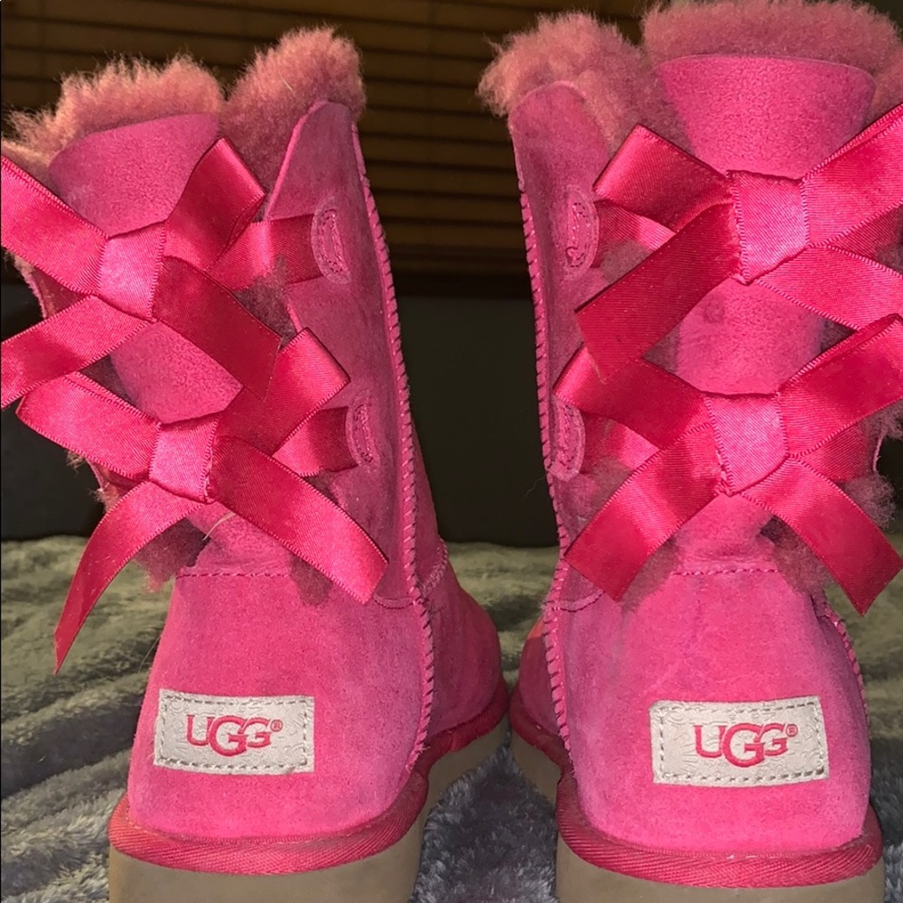 Ugg bailey bow boots size 6 women’s
